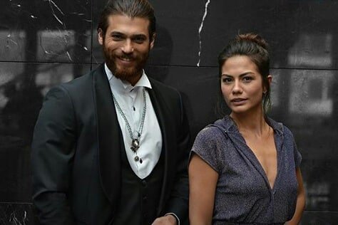 Как выглядят жёны самых красивых турецких актёров?