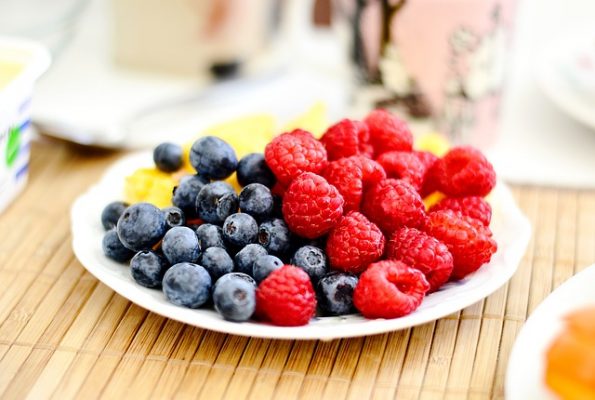 Какие ягоды можно есть для похудения, правила и особенности ягодной диеты